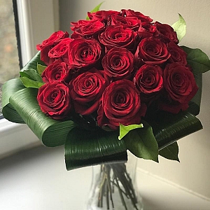 Love 20 Red Roses